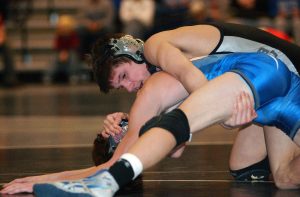 Read more about the article 2007-08: DEHART BECOMES FIRST FRESHMAN STATE QUALIFIER